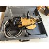 Image 6 : Skilsaw 77 Corded Worm Drive Circular Saw in Hard Case