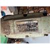Image 10 : Hitachi H65 Corded Demolition Hammer in Hard Case