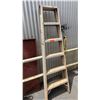 Image 1 : Metal 6' Step Ladder
