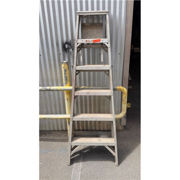 Werner 406 Lift-Master Aluminum 6' Step Ladder