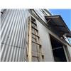 Image 14 : Metal 12' Step Ladder