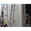 Image 3 : Metal Round-Rung Extension Ladder