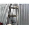 Image 9 : Metal Round-Rung Extension Ladder