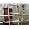 Image 4 : Werner Round-Rung Extension Ladder