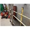 Image 8 : Werner Round-Rung Extension Ladder