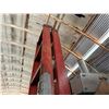 Image 7 : Louisville Red 10' Step Ladder