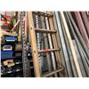 Image 3 : Metal Round-Rung Extension Ladder