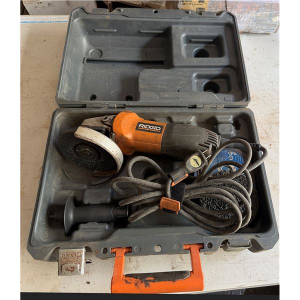 Ridgid R1000 Corded Angle Grinder in Hard Case