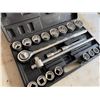 Image 5 : Evercraft 774-0119 SAE Ratchet & Socket Set in Hard Case