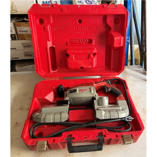 Milwaukee 6230N Corded Band Saw in Hard Case
