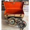 Image 1 : Black & Decker 3051 Corded Worm Drive Saw in Hard Case