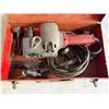 Image 2 : Milwaukee 1675-1 Hole Hawg Corded Right Angle Drill in Hard Case