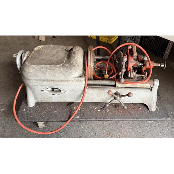 Ridgid 535 Corded Pipe Threading Machine