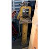 Image 1 : Heavy-Duty Standing Pipe Vise w/ Hinged Yoke & Pedestal Base