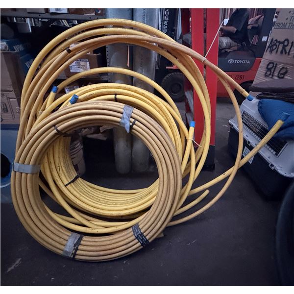 Multiple Coils Yellow NSF Gas UAC 2000 Pipe
