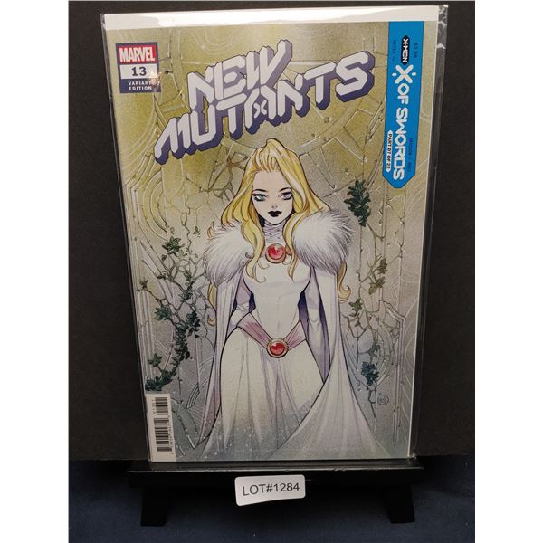 Cover, Script
