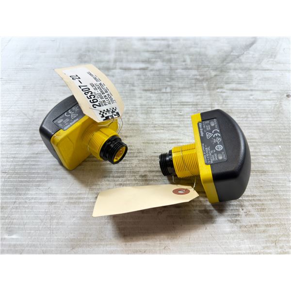 (2) Allen-Bradley #800Z-GL3