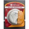 Image 2 : First Alert Smoke Alarm with 9V Battery