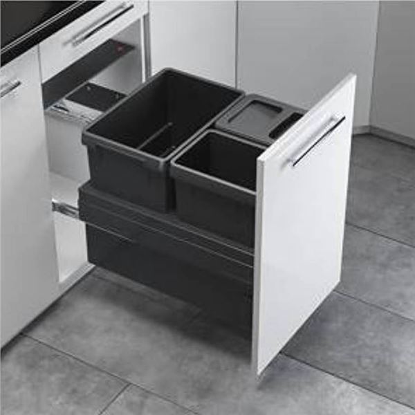 Richelieu Pull-Out Waste and Recycling System 2x30L