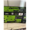 Image 4 : Greenworks Pro 80V String Trimmer and Jet Blower Kit