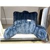 Image 3 : Blue Faux Fur Backrest Pillow with Arms