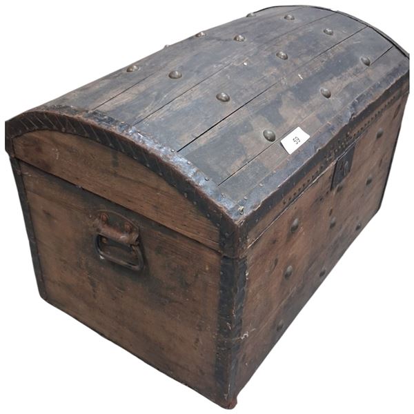 Vintage wooden trunk, 30"x19"x19"