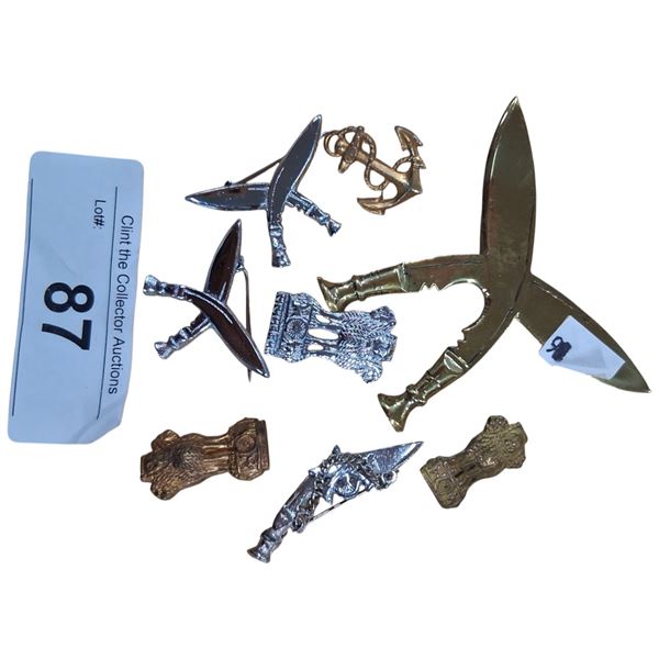 Collectable lot of vintage pins