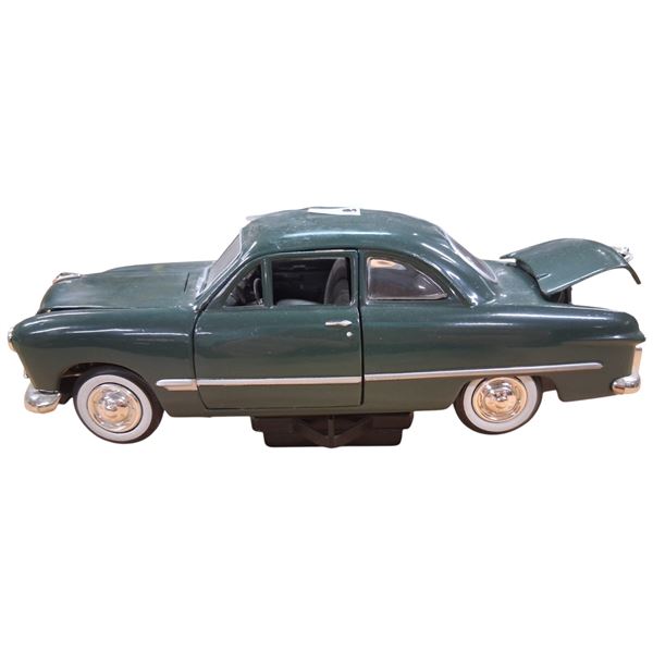Vintage 1:24 scale 1949 Ford