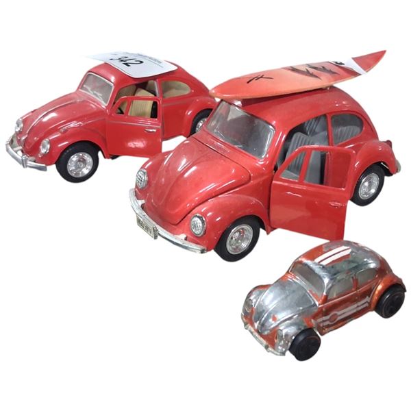 3 collectable die cast VW Beetles, longest is 5"