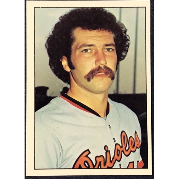 1975 SSPC BASEBALL WAYNE GARLAND
