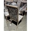 Image 2 : CHAIR