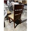 Image 2 : CHAIR