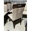 Image 2 : CHAIR