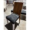 Image 1 : CHAIR (WITH IMPERFECTIONS)