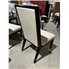 Image 2 : CHAIR