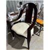 Image 1 : CHAIR