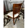 Image 2 : CHAIR