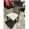 Image 1 : CHAIR