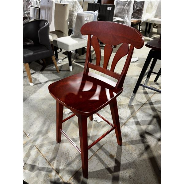 BAR STOOL WITH SWIVEL SEAT