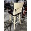 Image 2 : BAR STOOL WITH SWIVEL SEAT