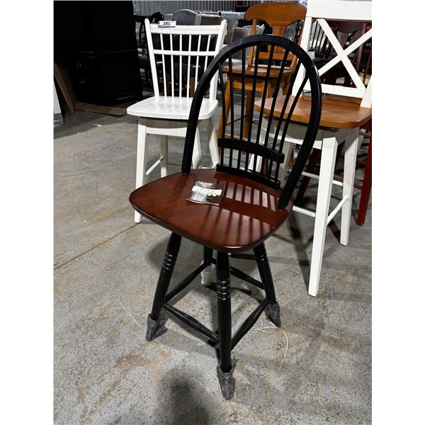 BAR STOOL WITH SWIVEL SEAT (WITH DAMAGE)