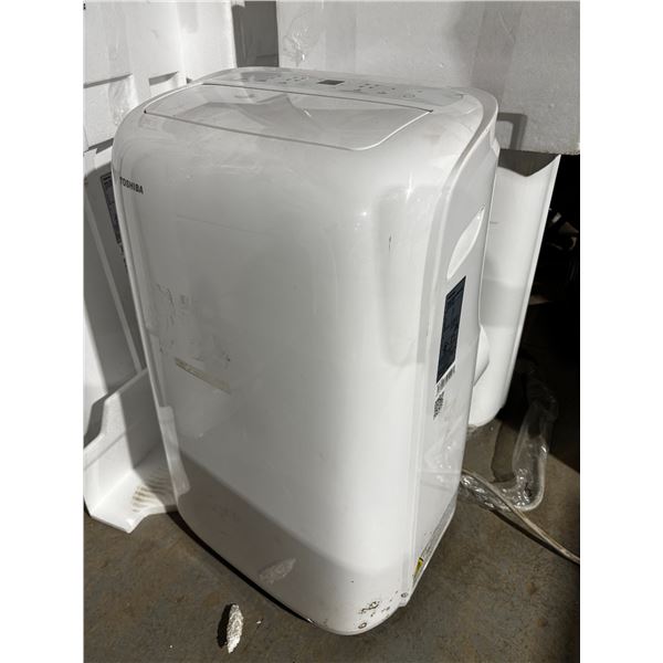 TOSHIBA AIIR CONDITIONER WITH REMOTE CONTROL 1200BTU