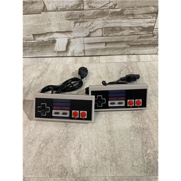 Lot Of 2 Packs Of 2 Classic NES Controllers