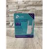 Image 1 : TP Link Mesh WiFi Extender