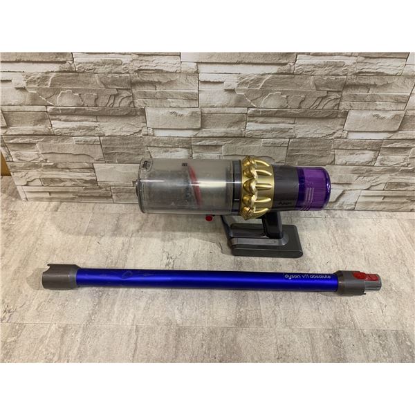 Dyson V11 Vacuum Cleaner - Includes Stick Attachment
