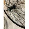Image 9 : Lot Of 3 Generic 700C Road Bike Wheels