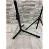 Image 6 : Lot Of 2 Guitar Stands