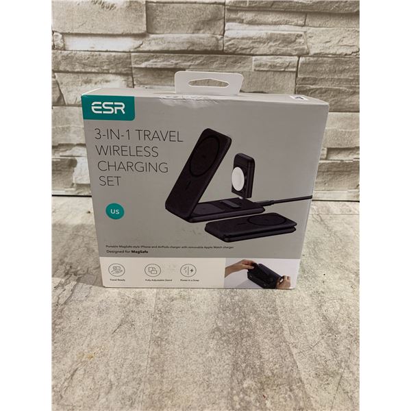 ESR 3 in 1 Travel Wireless Charging Set