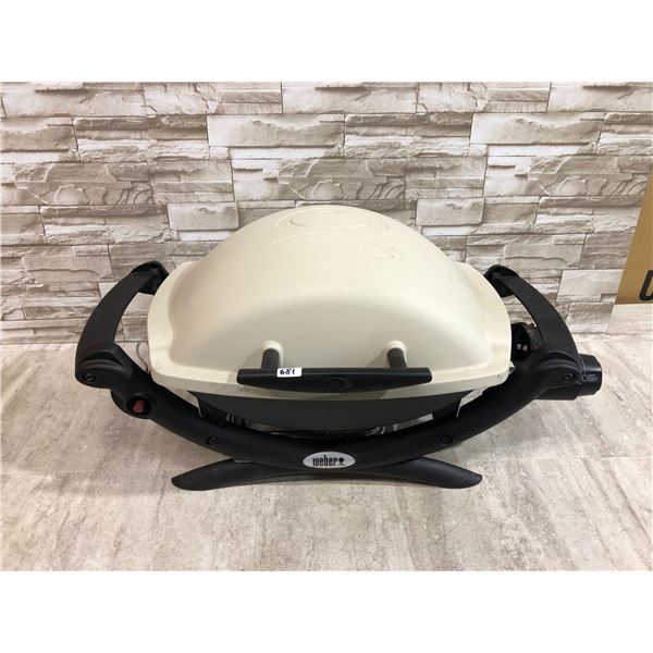 Weber Q 1200 Portable Gas Grill