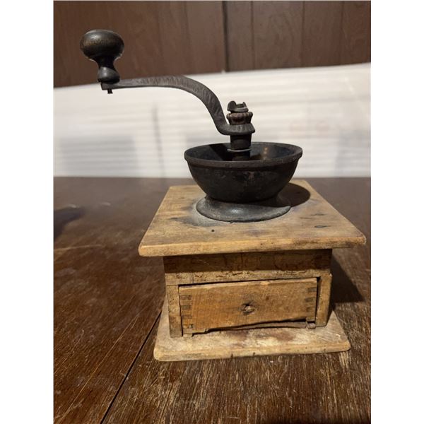 Manual Wooden and Metal Coffee Grinder with Drawer